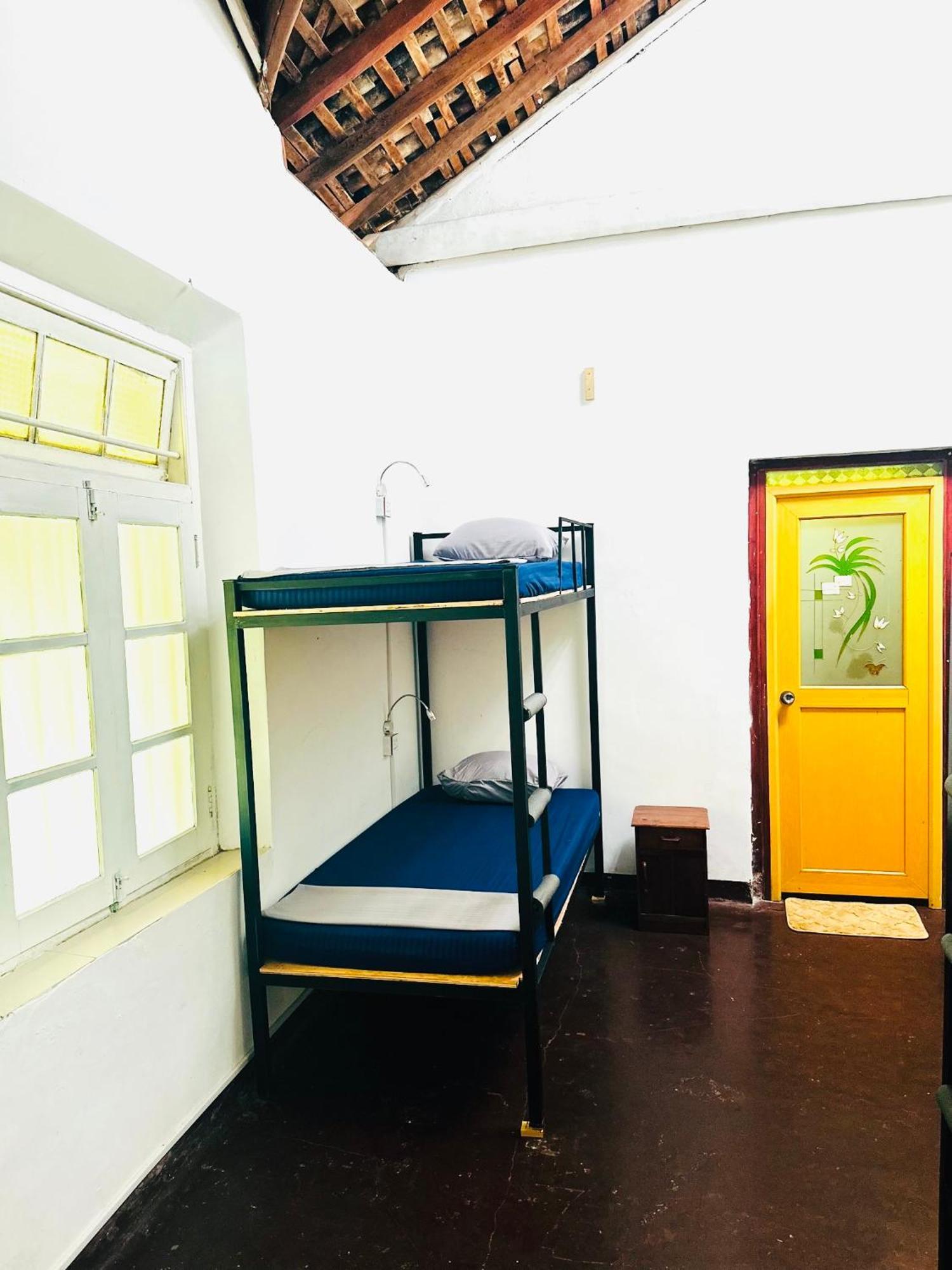 Happy Bunk Hostel Weligama Exterior foto