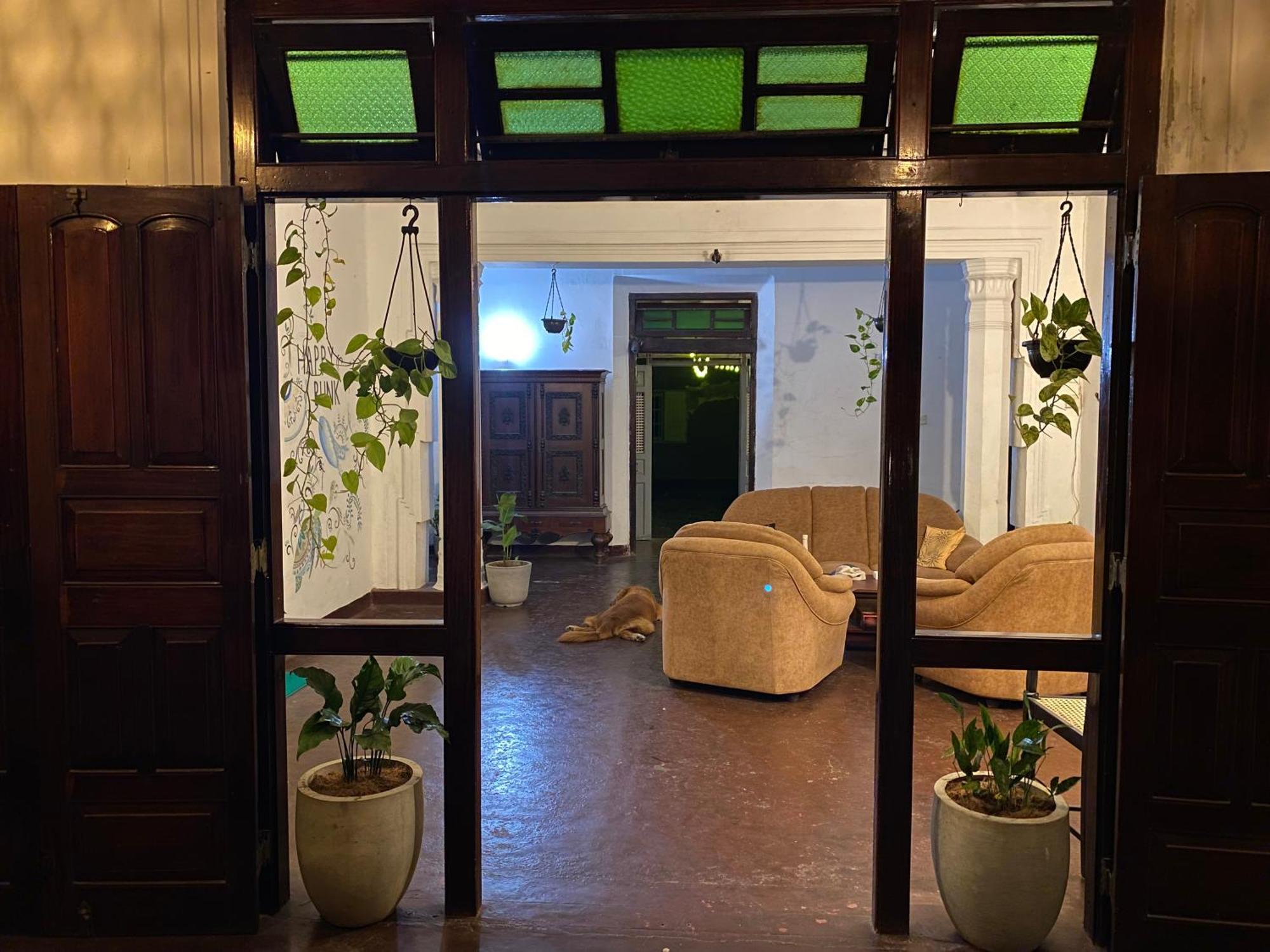 Happy Bunk Hostel Weligama Exterior foto